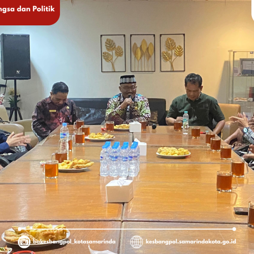 Kesbangpol kota Samarinda menerima kunjungan Kesbangpol Kabupaten Mimika, dalam rangka studi banding.