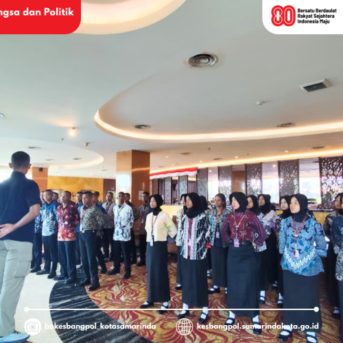 Penyerahan Anggota Pasukan Pengibar Bendera Pusaka (PASKIBRAKA) Kota Samarinda 2025 kepada Orang Tua