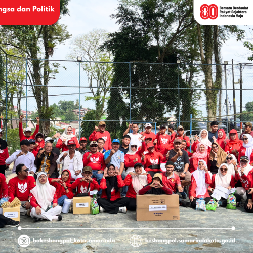 Jalan Sehat Badan Kesatuan Bangsa dan Politik Kota Samarinda Meriahkan Semarak HUT RI ke-80